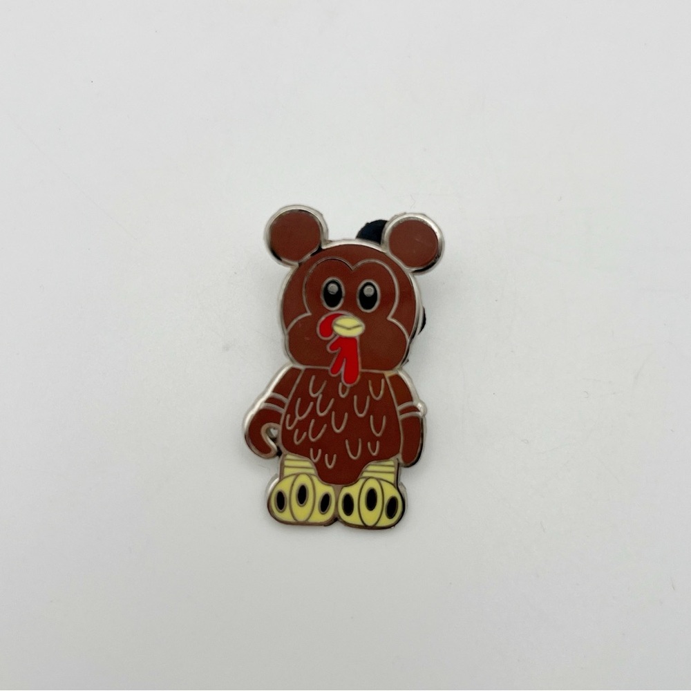 2009 Disney vinylmation holiday pin
